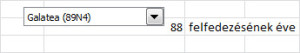 A legördülő listában egy hold neve, az alatta lévő, csatolt cellában a 88-as sorszám látható.